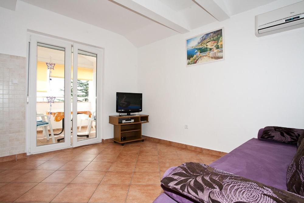 Apartments Mato Đảo Krk Ngoại thất bức ảnh